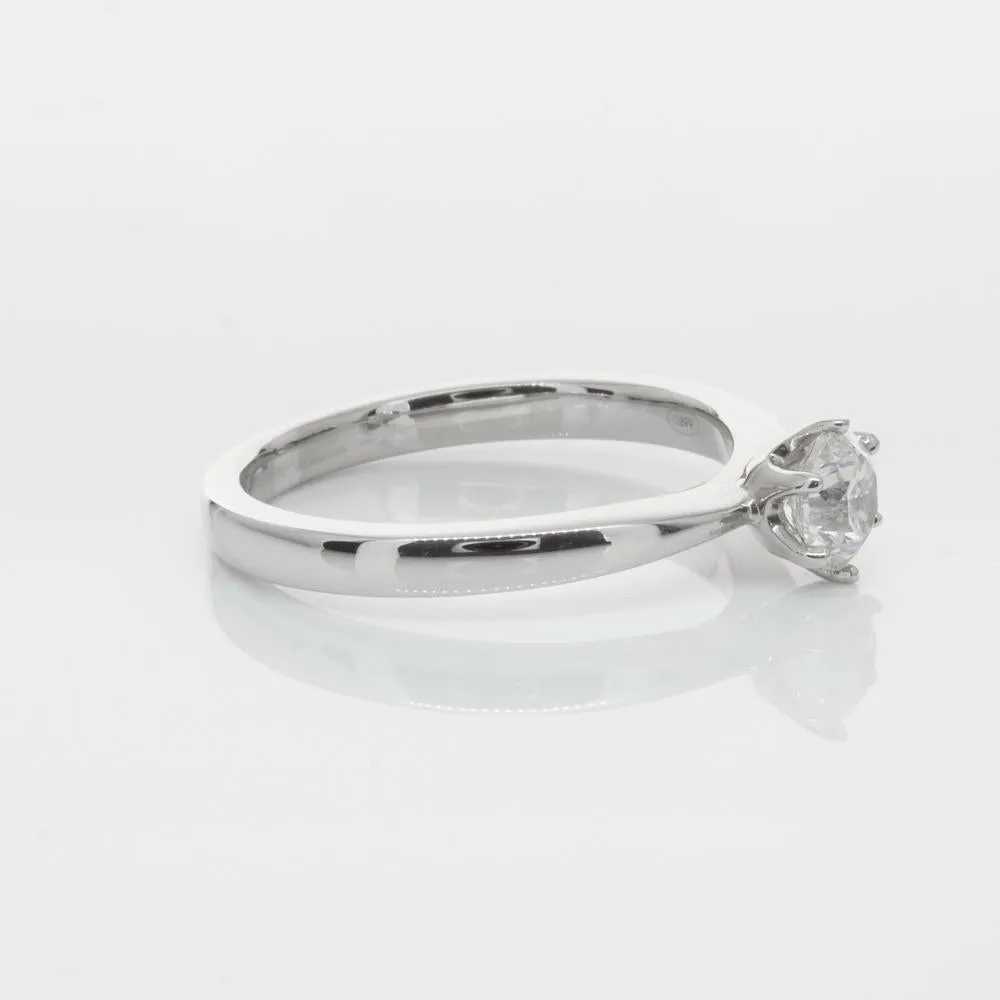 18ct White Gold .40ct Diamond Nova Ring