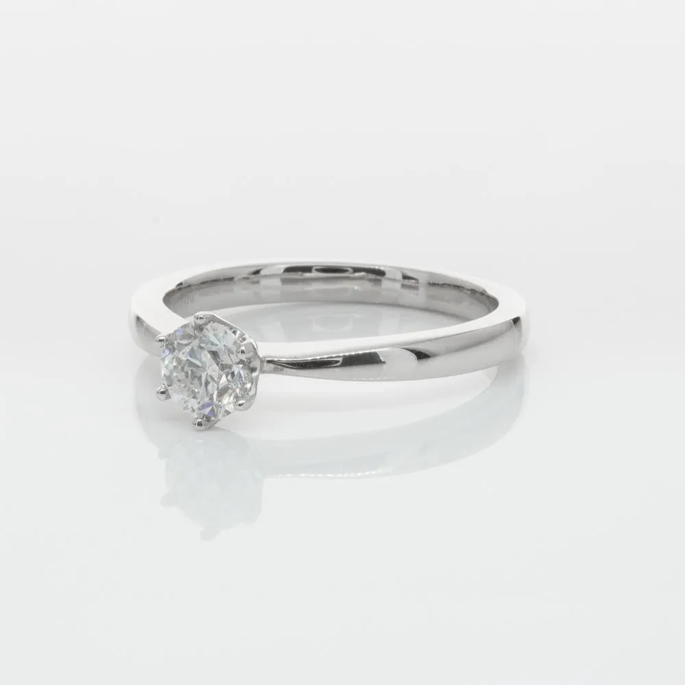 18ct White Gold .40ct Diamond Nova Ring