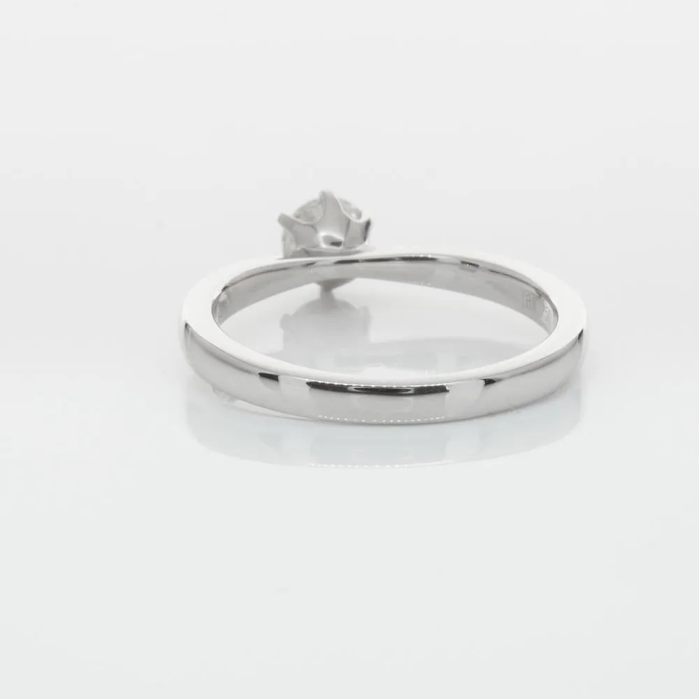 18ct White Gold .40ct Diamond Nova Ring