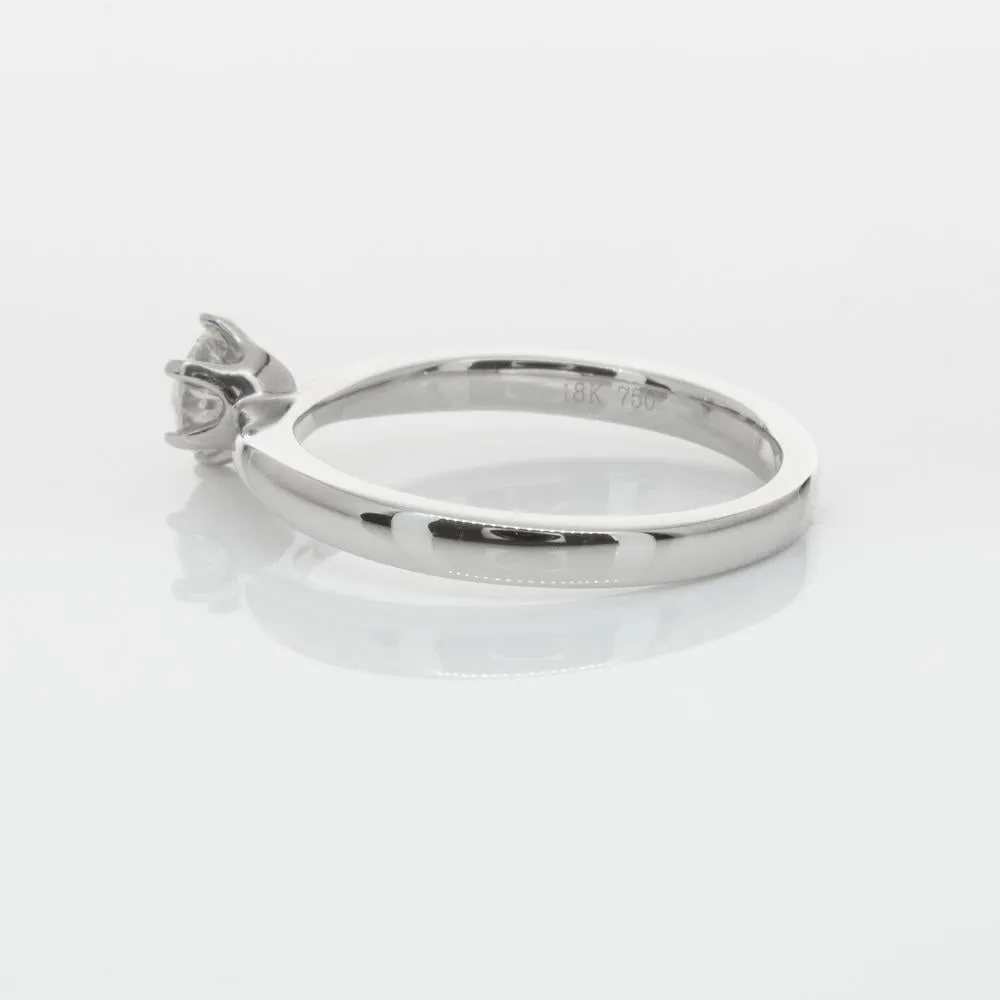 18ct White Gold .40ct Diamond Nova Ring