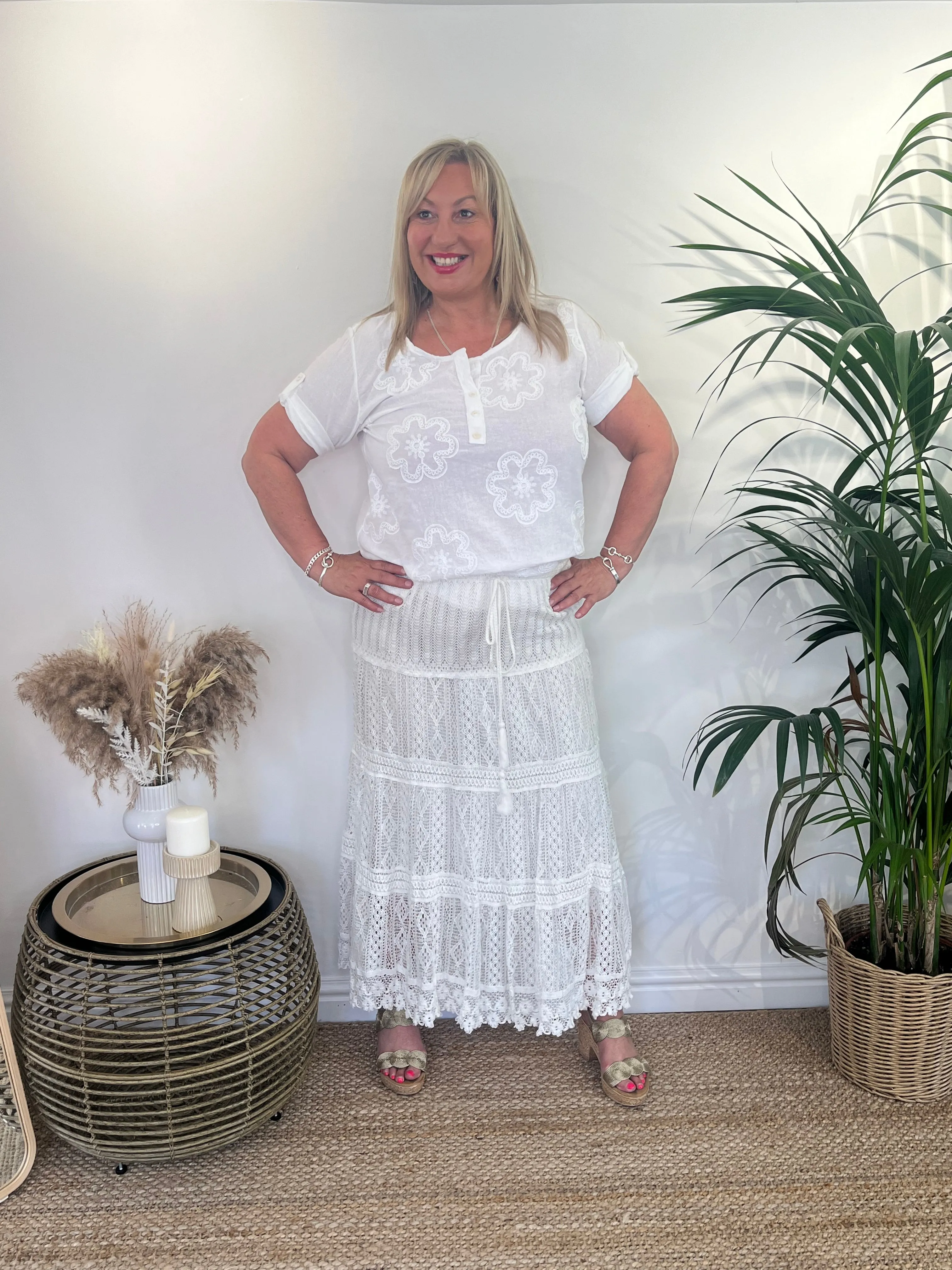 BELLA Boho Embroidery Anglaise Skirt