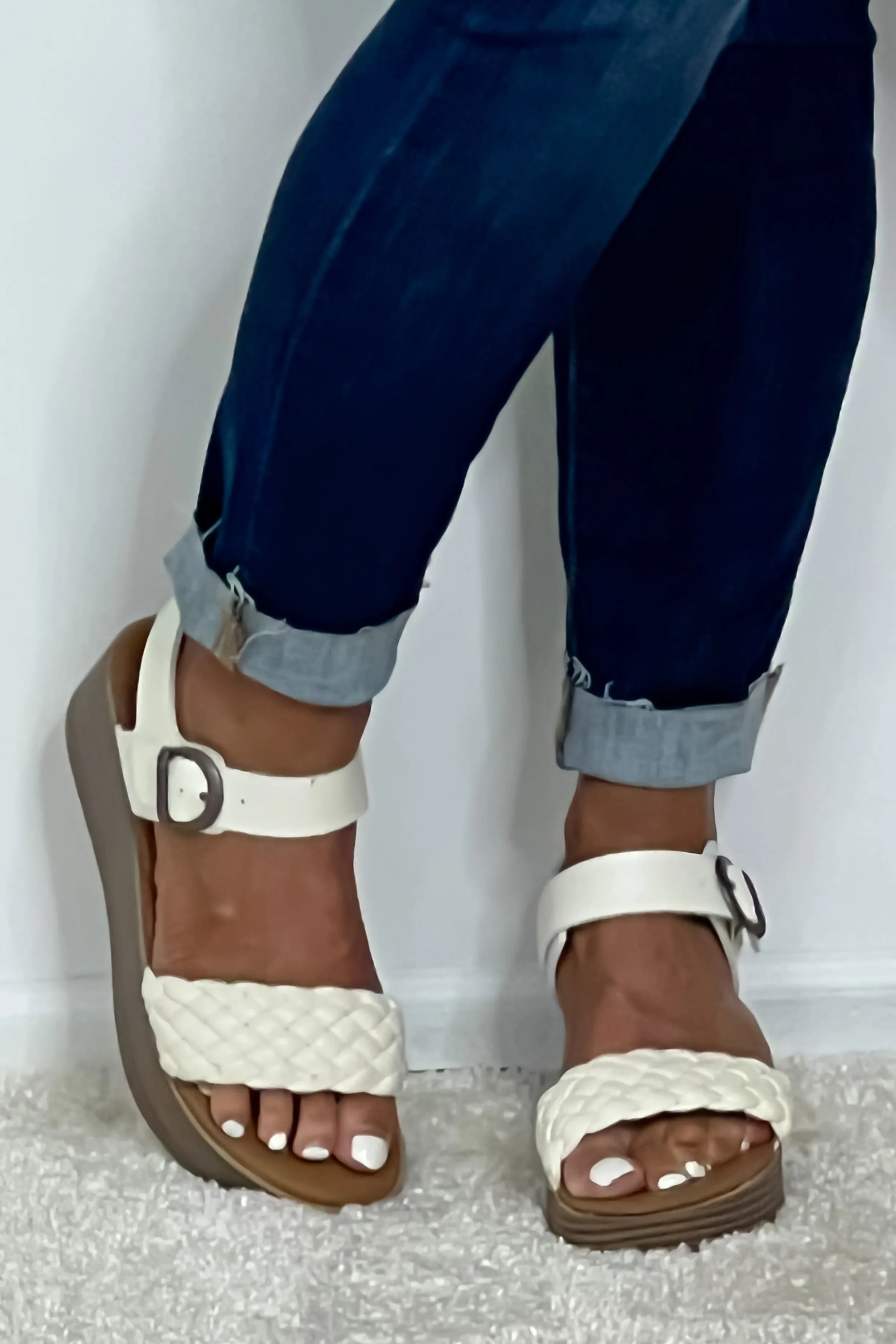 Blowfish Layni Platform Sandal : Cloud/Coconut