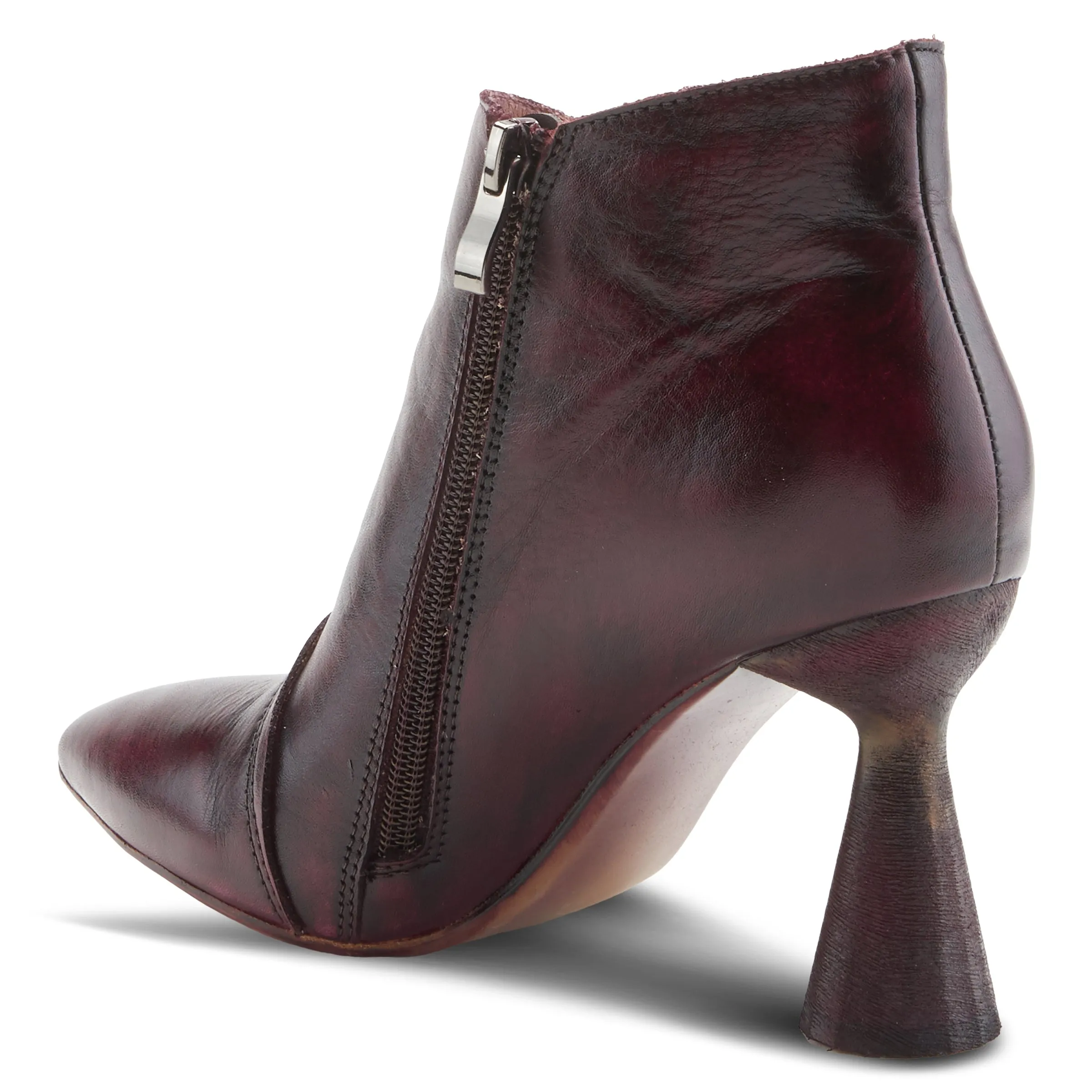 L`ARTISTE COSMOPOLITAN BOOTIES