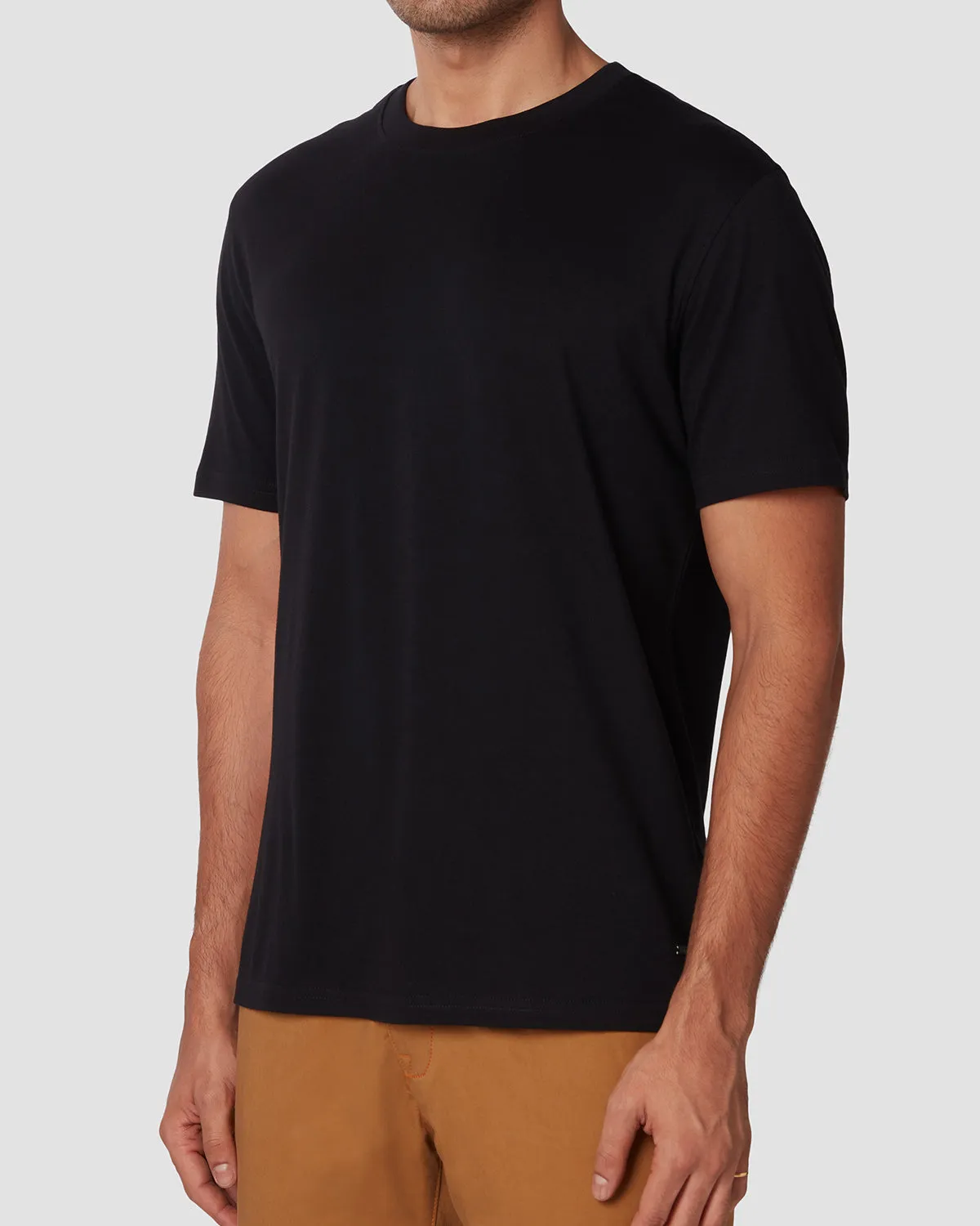 Luxe Nova T-Shirt - Black