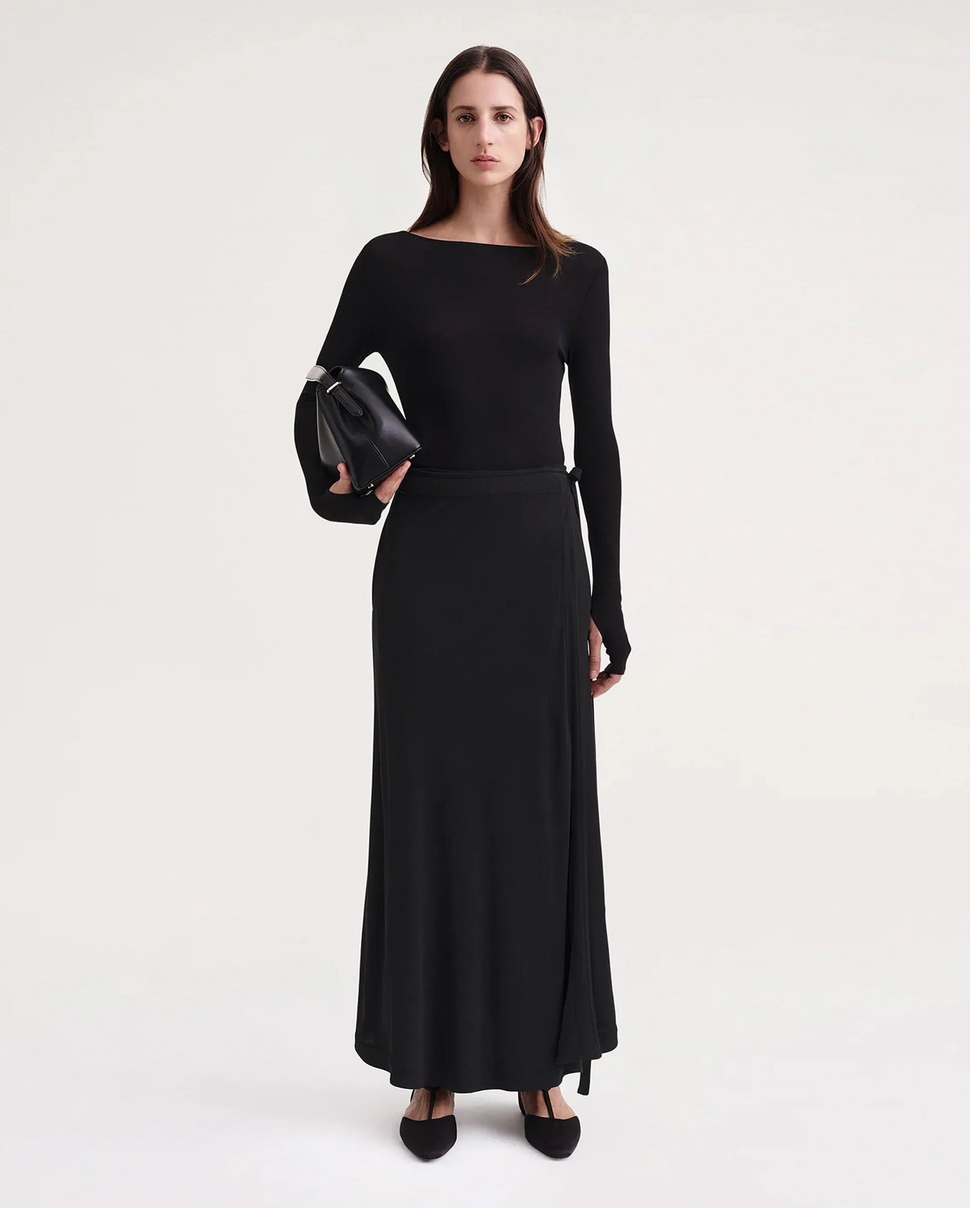 TIE-WAIST WRAP SKIRT / BLACK